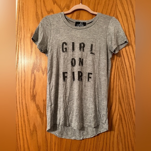 Capitol Couture Girl on Fire Tee - NWT - Size XS - Picture 2 of 9